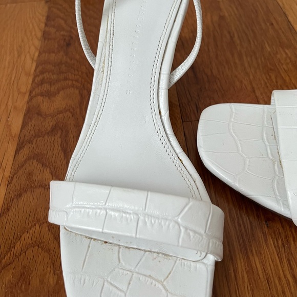 Zara Shoes - Zara white sandals in size 37 US 7 in white
